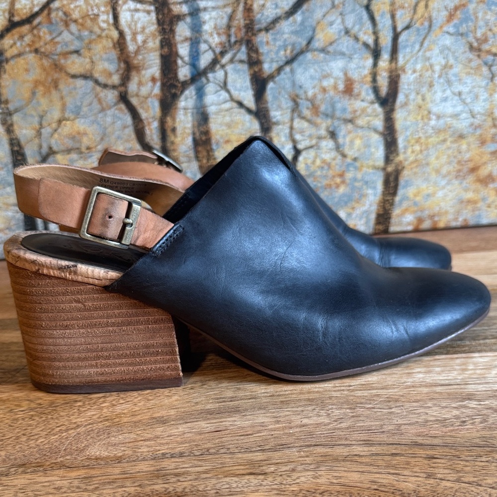 Kork-Ease Boho style Black Leather Slingback Clog Mule with Tan Strap 8M NWOT